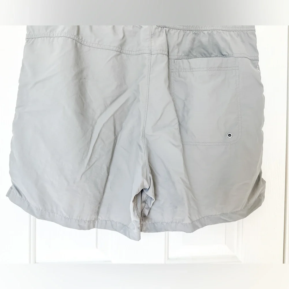 The North Face Men's Light Gray Shorts - Size XLarge